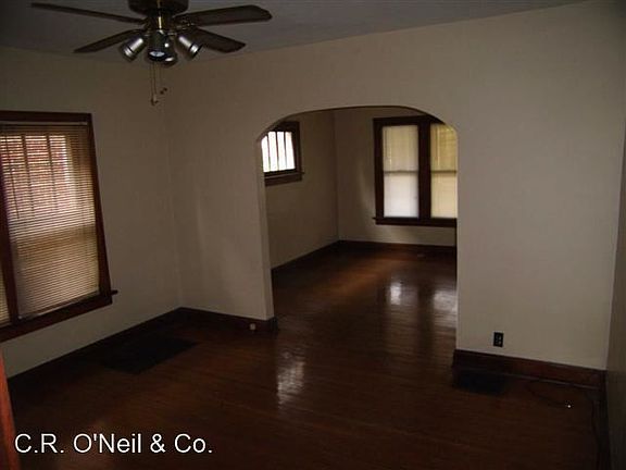 2nd image of 1420 Northwest Blvd