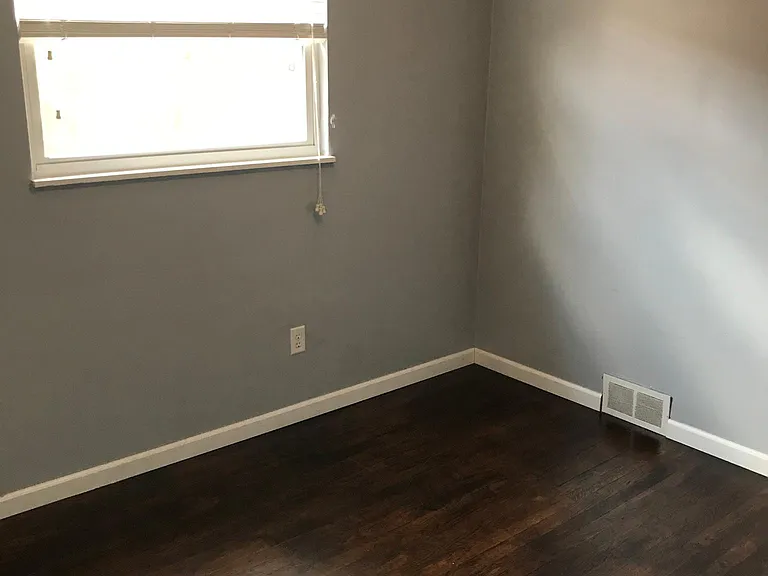 7430 Washington Ave — Photo 6
