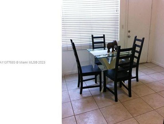 3rd image of 822 Lenox Ave APT 6