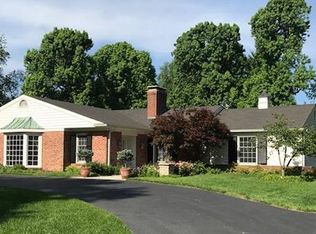 30 Oak Park Dr, Saint Louis, MO 63141