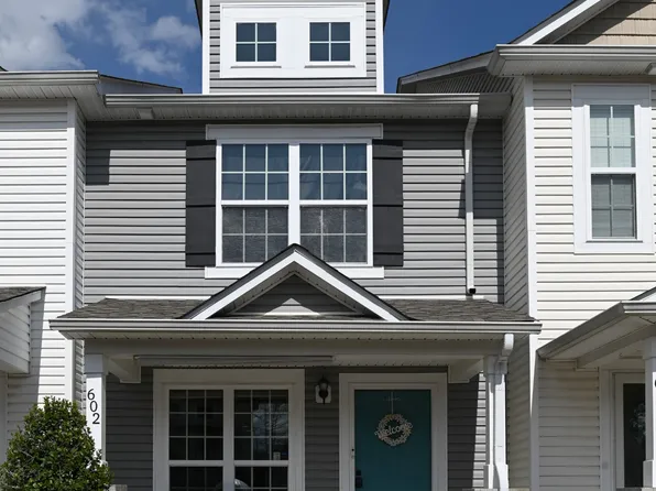 602 Bradburn Village Cir, Antioch, TN 37013