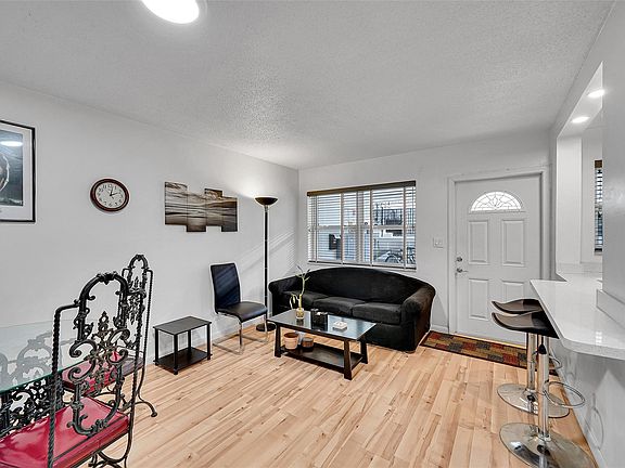 4th image of 1300 N 17th Avenue #109