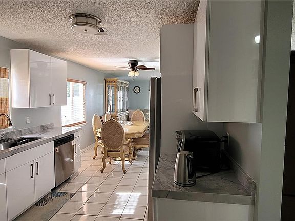 2nd image of 1790 SW 119th Avenue