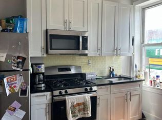1 E 19th St #3, Brooklyn, NY 11226