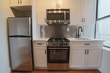 Rented by Prime Square Realty