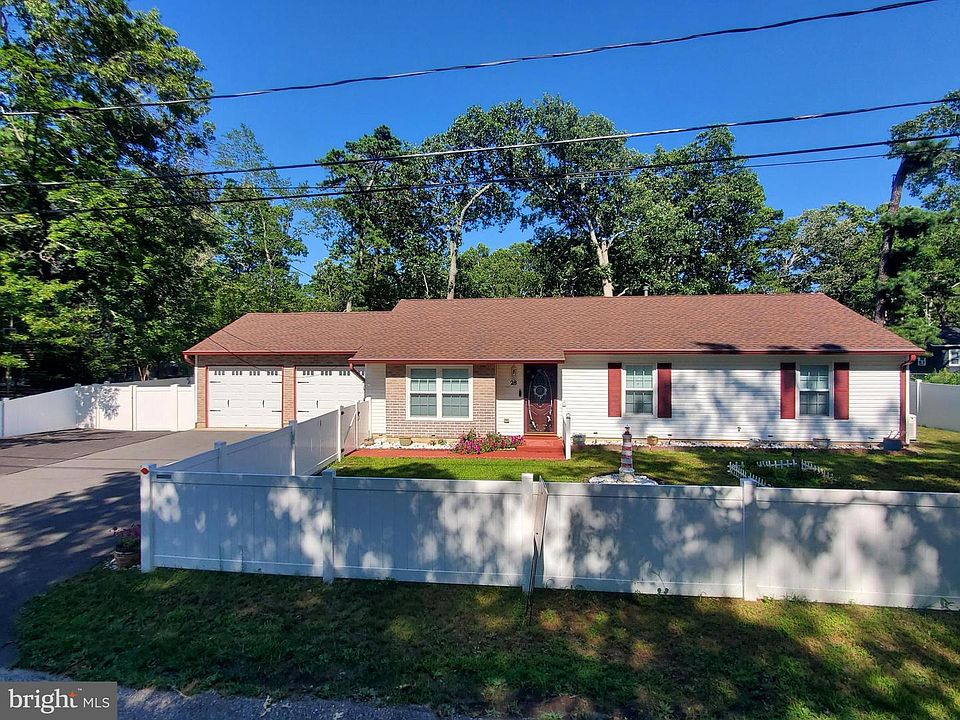 1st image of 28 Geranium St