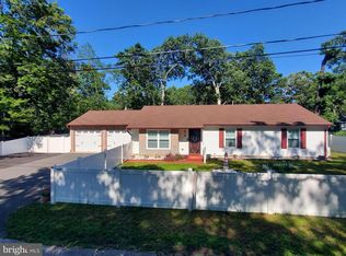 28 Geranium St, Browns Mills, NJ 08015