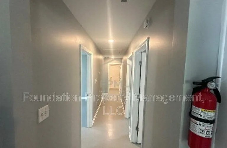 307 Harrell St — Photo 10