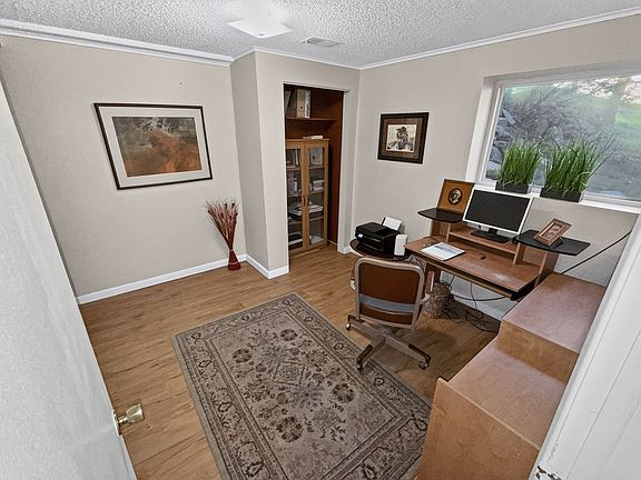 5th image of 27535 Mountain Park Rd