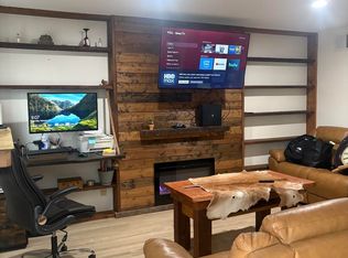 5701 Cambridge Cir, Racine, WI 53406