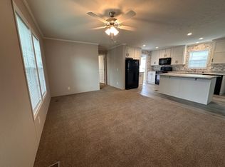 17101 Scarborough Dr #558, Macomb, MI