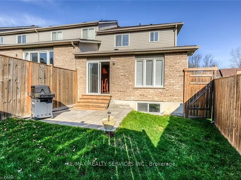 317 Briarmeadow Dr — Photo 17