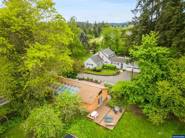 5454 Center St NE, Salem, OR 97317