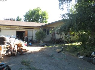 440 NE 3rd St, Willamina, OR 97396