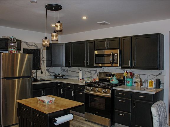 4th image of 1506 Elvira St