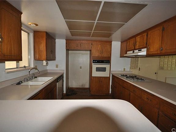 5th image of 2375 Stearns Rd