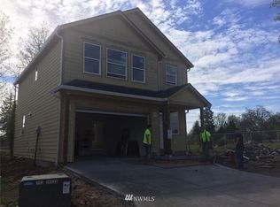 619 Lacey Ct NE, Castle Rock, WA 98611