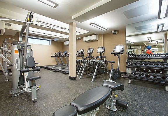5th image of 110 Horatio St APT 301