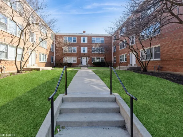 630 Oakton St APT 2, Evanston, IL 60202