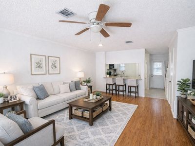 17 Abbey Rd, Euless, TX, 76039