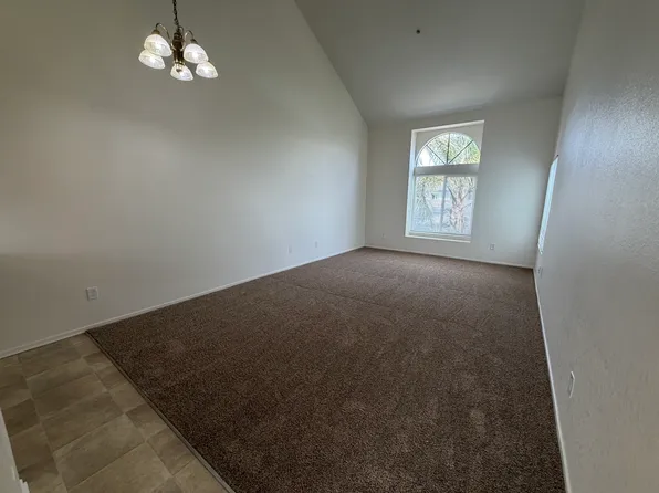 910 Florida St APT 8, Huntington Beach, CA 92648