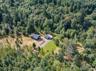 6055 Peaks View Rd NE, Scotts Mills, OR 97375