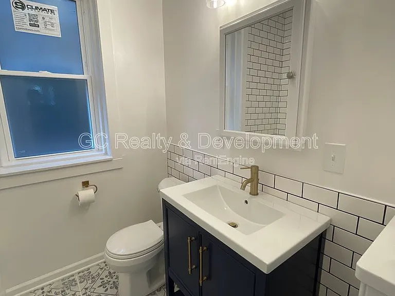 7512 N Claremont Ave #2 — Photo 14