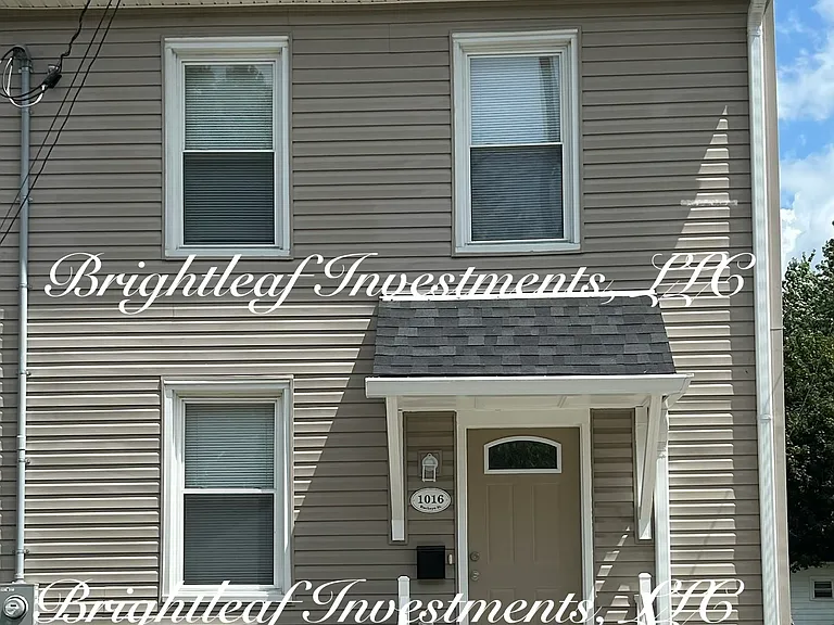 1016 Buckeye St — Photo 1