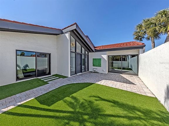 4th image of 764 Sarabay Rd #8