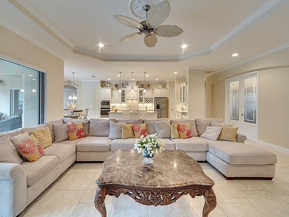 5th image of 8109 Landmark Ln