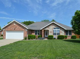 602 N Jerico St, Nixa, MO 65714