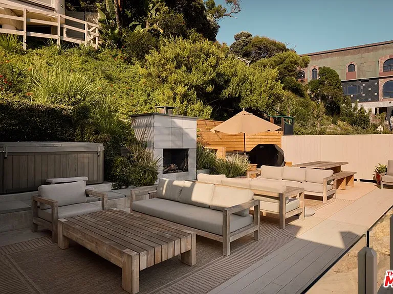 28026 Sea Lane Dr — Photo 11