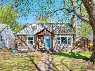 6037 11th Ave S, Minneapolis, MN, 55417