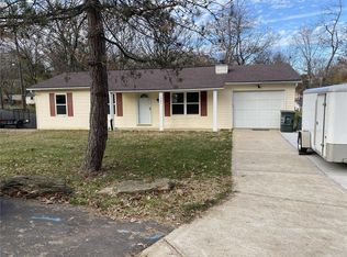 1981 Westbourne Way, Fenton, MO 63026