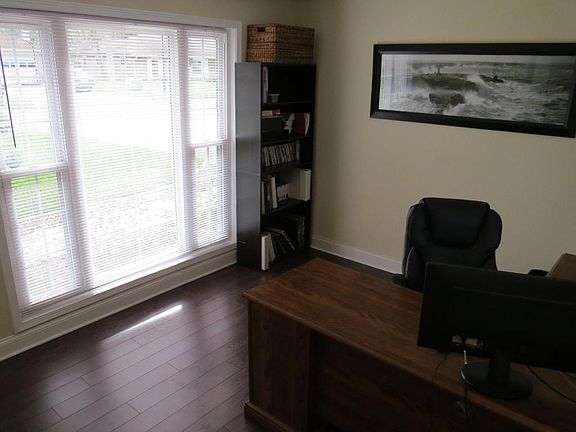 5th image of 1533 Dolphin Ct