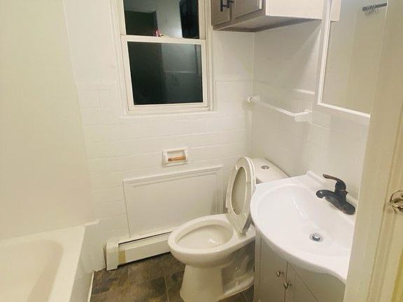 4th image of 1310 E Mishawaka Ave #1