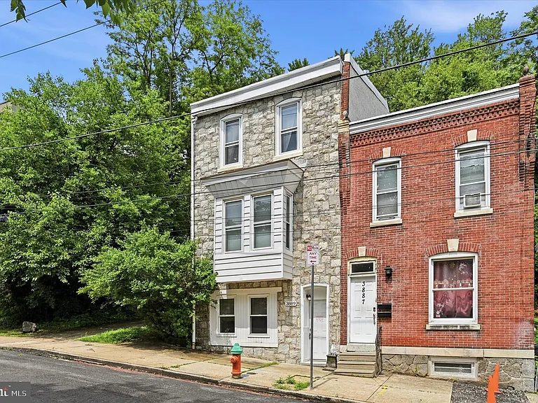 3889 Manayunk Ave #LOWER — Photo 2