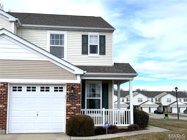 1811 Ambrose Terrace Dr, Swansea, IL 62226