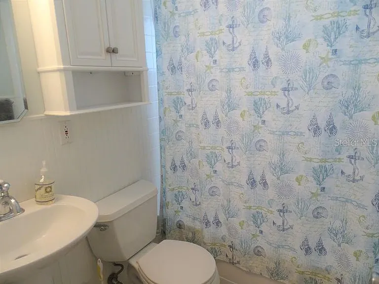 6020 Midnight Pass Rd #3 — Photo 6