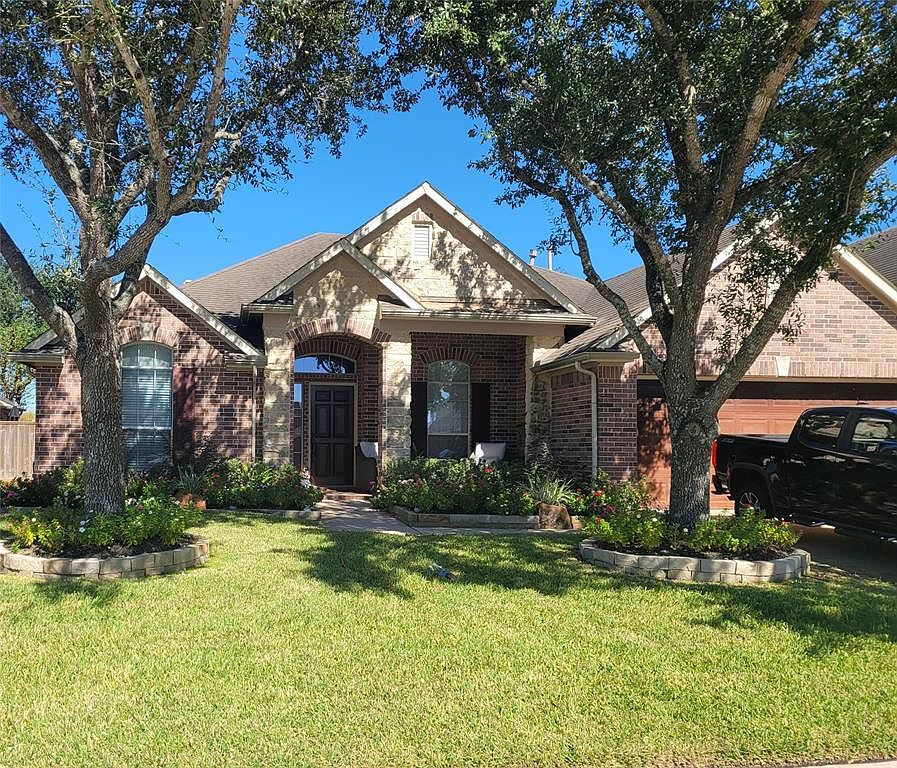 5413 Magnolia Greens Ln