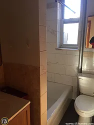 Rented by Realty 2000 Corp