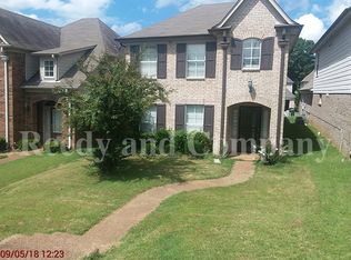 1331 Appling Rd, Cordova, TN 38016
