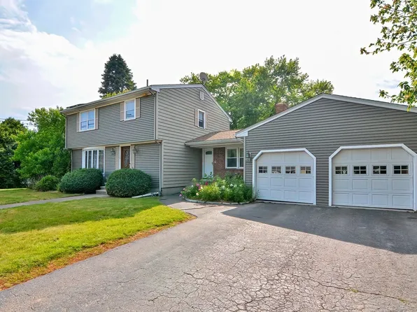 124 Anthony St, Seekonk, MA 02771