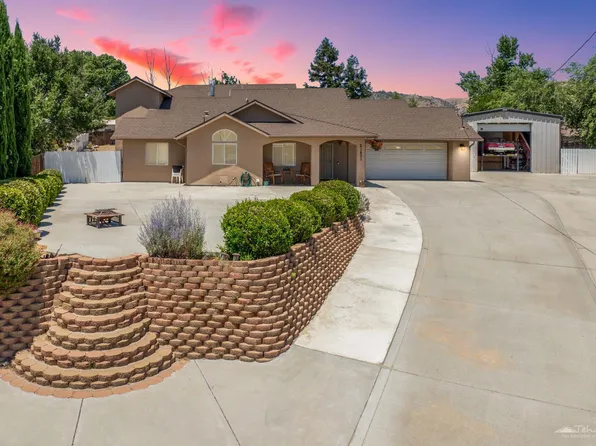 21831 Brook Dr, Tehachapi, CA 93561