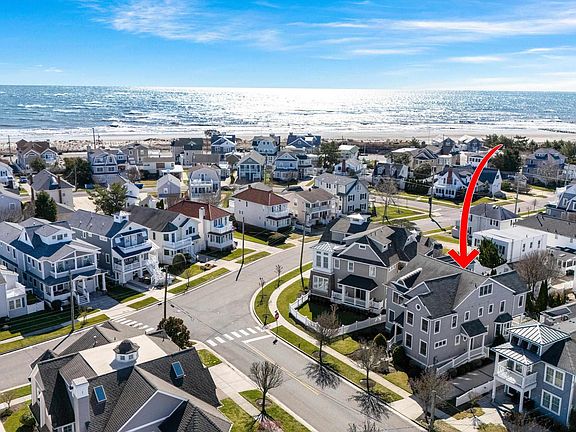 3rd image of 165 Pinnacle Rd