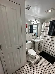 Rented by Addison Property Group