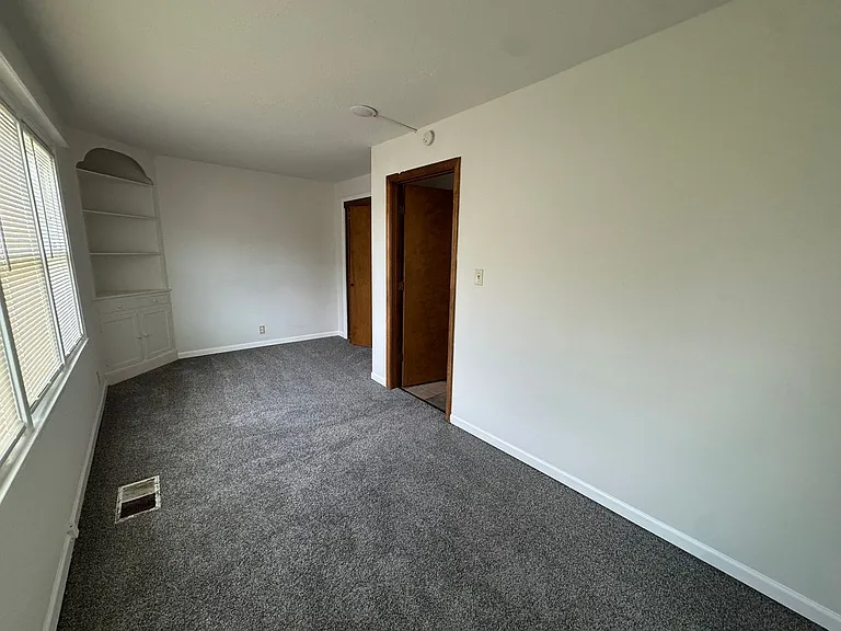 1408 Bass Ave — Photo 13