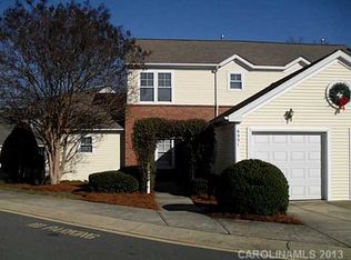 6951 Misty Pine Ln, Charlotte, NC 28217