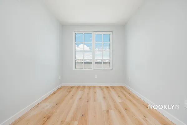 Rented by Nooklyn NYC LLC | media 184