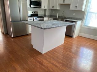974 Middlesex St, Lowell, MA 01851